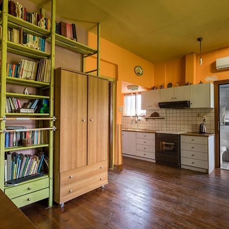 Ta-So'S Apartments Stoupa Messinias Екстер'єр фото