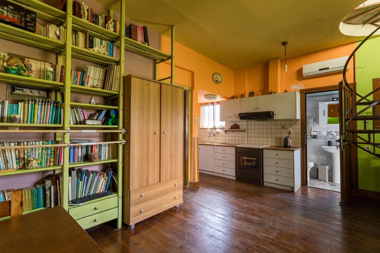 Ta-So'S Apartments Stoupa Messinias Екстер'єр фото